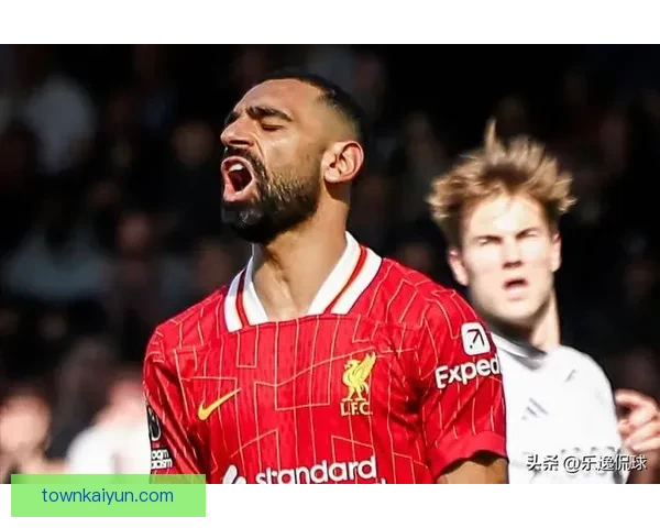 萨拉赫与亨利的表现风格值得关注，展现出出色的进攻威胁和敏锐的门前嗅觉。