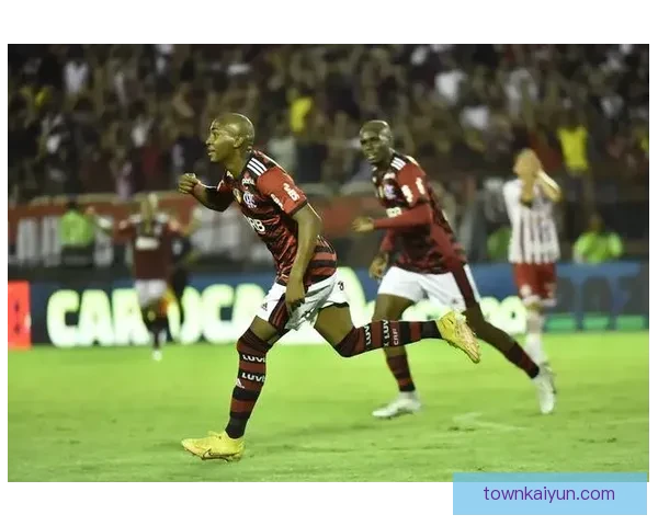 佩佩技术全面性持续提升，防守与出球能力展现稳健走势